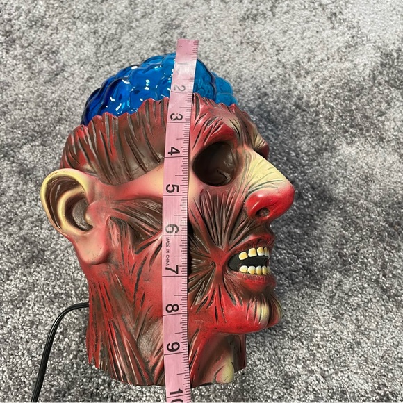 Lobotomy Electra Plasma Lamp Zombie Head LumiSource Inc. Works Perfectly - Picture 8 of 12